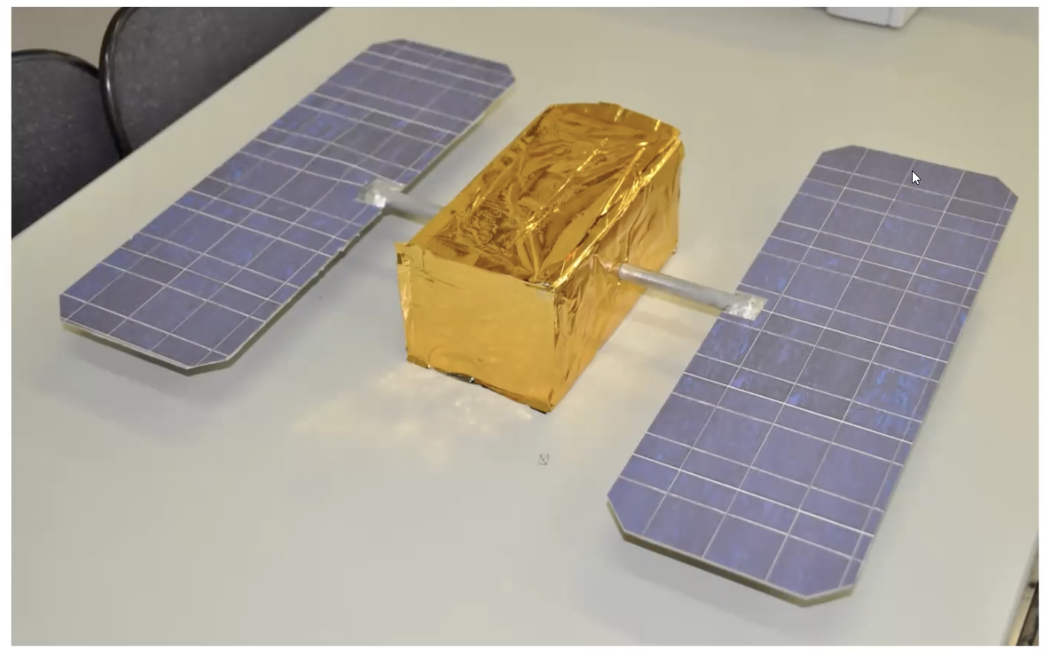 人工衛星てるてるものがたり 1話 | 工房大倉