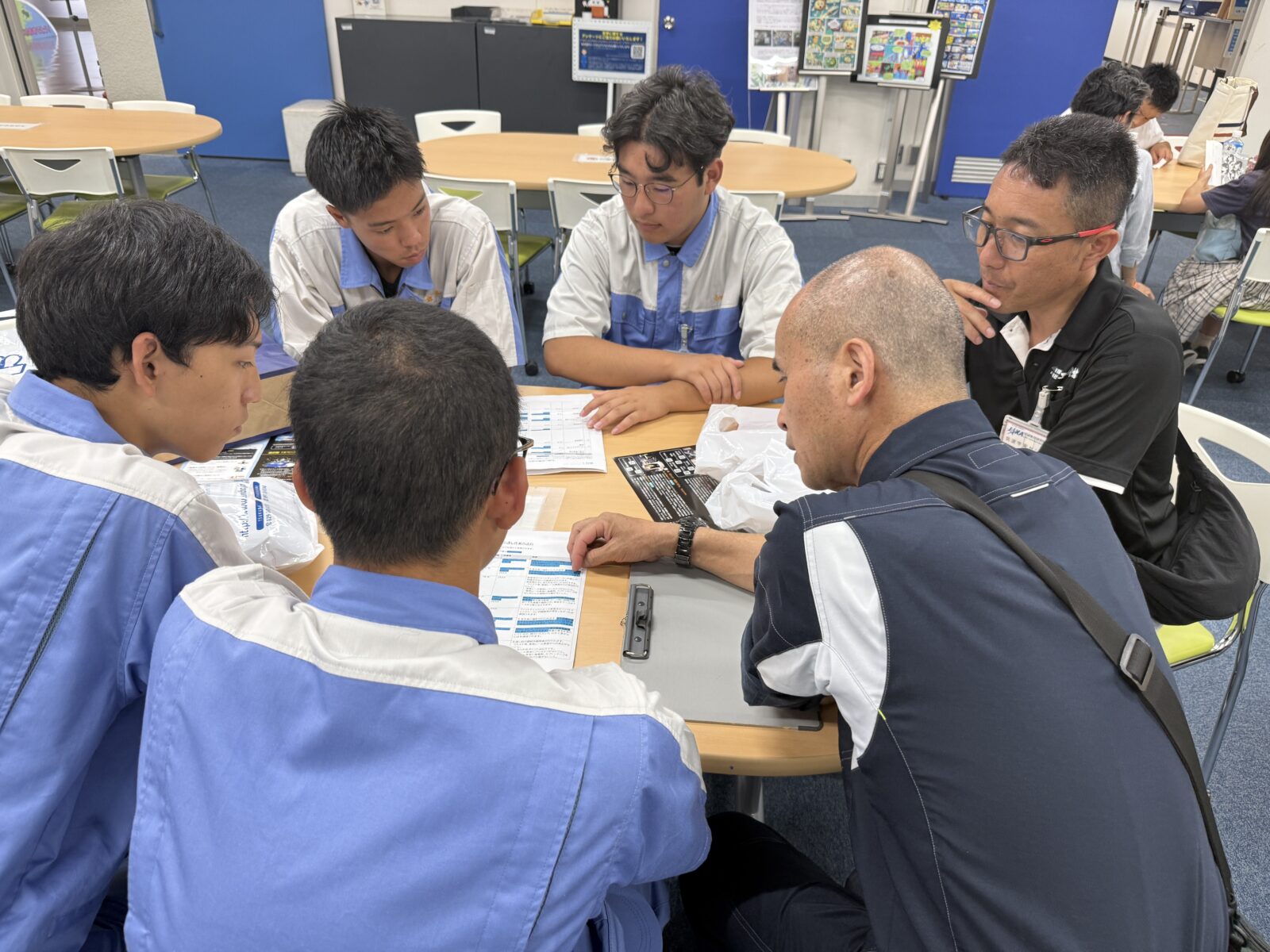 納品前の作戦会議